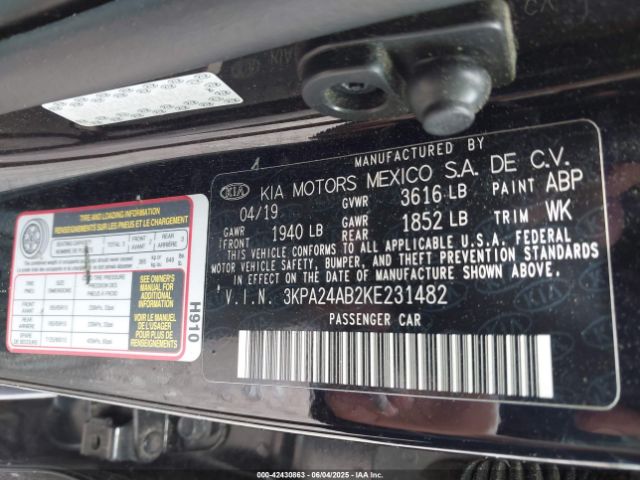 3KPA24AB2KE231482 KIA RIO LX