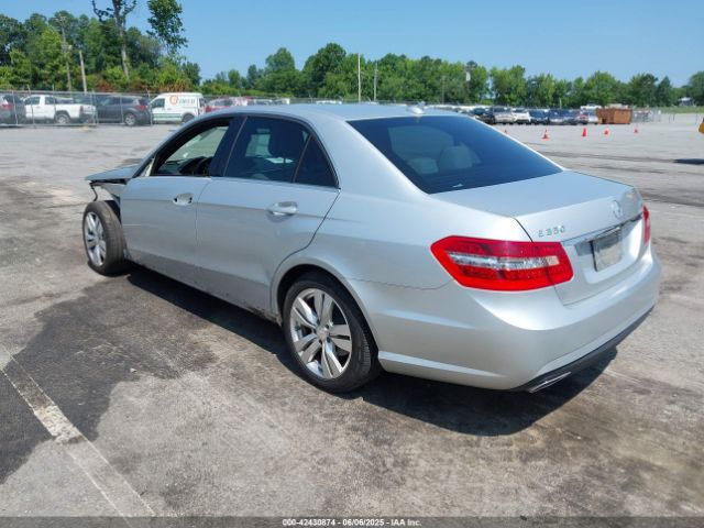 2011 MERCEDES-BENZ E 350 BLUETEC WDDHF2EB2BA295080 Photo 2