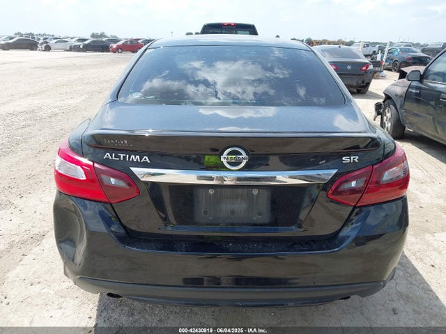 1N4AL3AP8HC250708 Nissan 2017