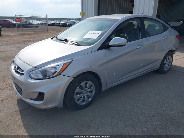 Hyundai Accent 2017 KMHCT4AE5HU170635 Image 2