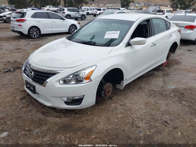 1N4AL3AP5FN362335 Nissan 2015