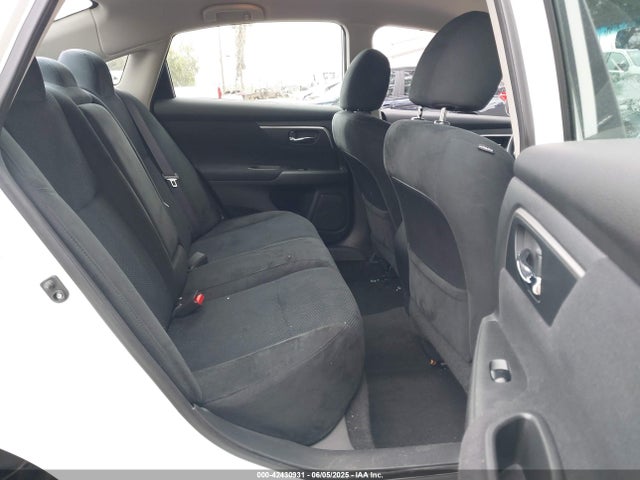 1N4AL3AP5FN362335 Nissan 2015