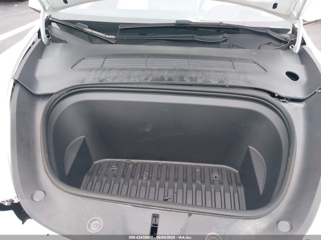 2022 TESLA MODEL Y 7SAYGDEF6NF545862 Photo 9