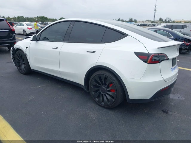 2022 TESLA MODEL Y 7SAYGDEF6NF545862 Photo 2