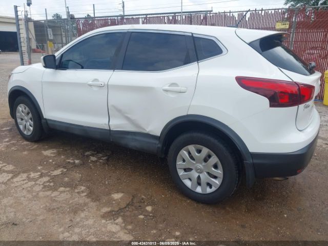 2018 NISSAN ROGUE SPORT JN1BJ1CPXJW103688 Photo 2