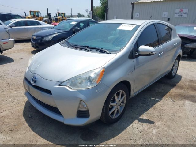 2012 TOYOTA PRIUS C JTDKDTB32C1527803 Photo 1