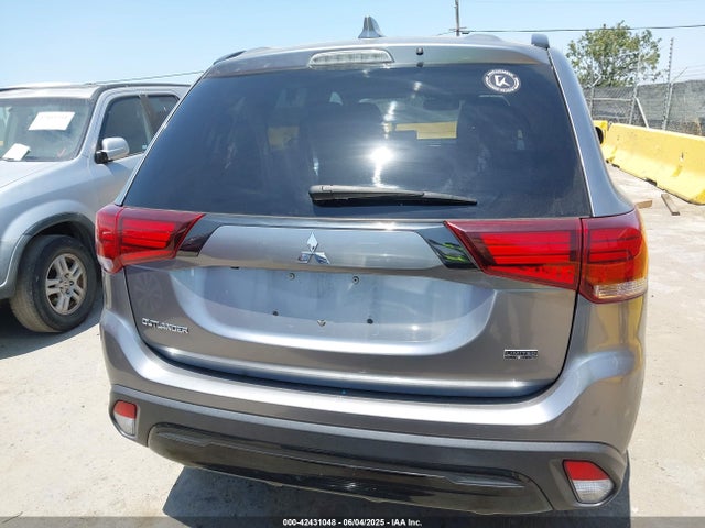 Mitsubishi mivec 2020 JA4AD3A39LZ034984 Image 17