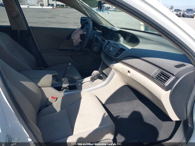 Honda k24w1 2015 1HGCR2F33FA204165 Image 5