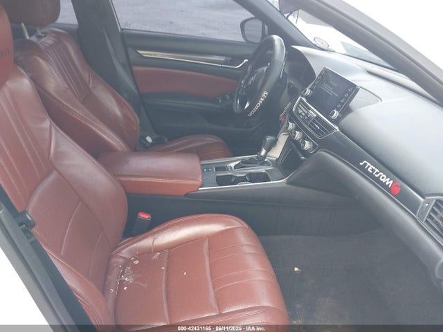 1HGCV1F32KA168372 Honda l15be