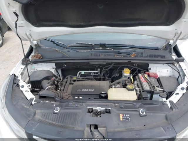 3GNCJPSB0HL140086 Chevrolet Trax Lt