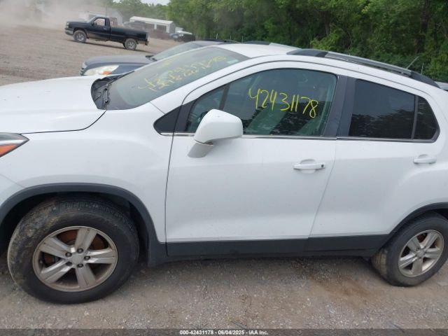 3GNCJPSB0HL140086 Chevrolet Trax Lt