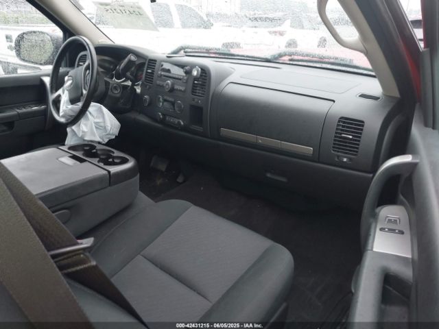 2013 CHEVROLET SILVERADO 1500 1GCRKSE70DZ308127 Photo 4