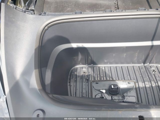 2026 TESLA MODEL Y 7SAYGDEE5TA391226 Photo 9