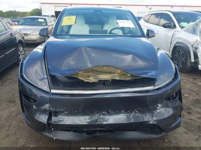 7SAYGDEE5TA391226 Tesla Model Y