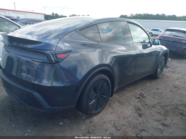 2026 TESLA MODEL Y 7SAYGDEE5TA391226 Photo 3