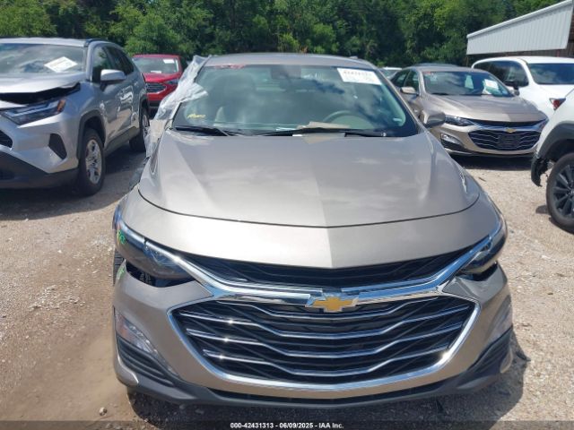 1G1ZD5ST9SF123305 Chevrolet Malibu Fwd 1lt