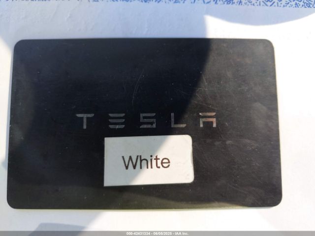2022 TESLA MODEL Y 7SAYGDEE4NF379493 Photo 10