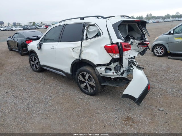 Subaru na u5 2021 JF2SKAXC0MH502671 Image 3