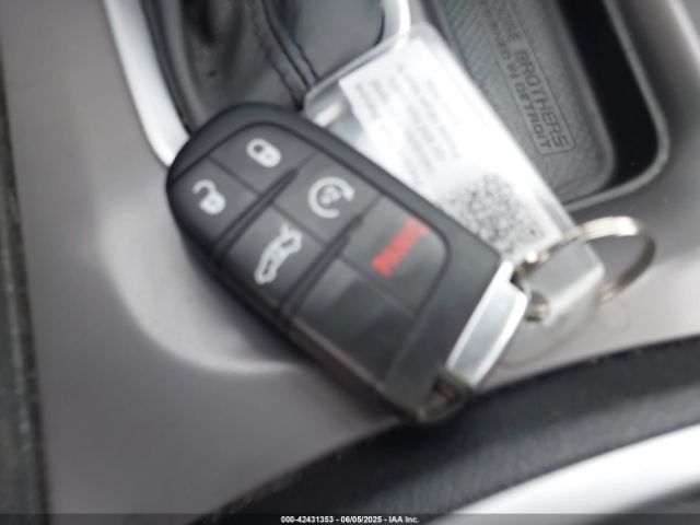 2C3CDXHG6PH591781 Dodge CHARGER GT