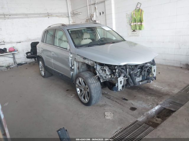 2013 VOLKSWAGEN TIGUAN WVGBV7AX2DW557134