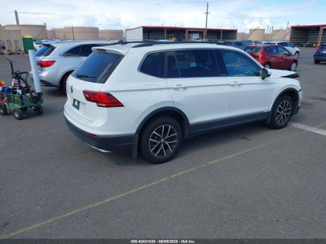 3VV3B7AX4MM136860 Volkswagen Tiguan 2.0t Se/2.0t Se R-line Black/2.0t Sel