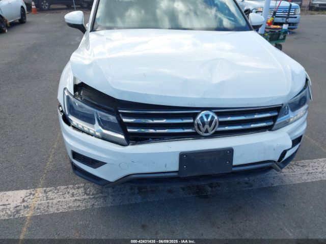 3VV3B7AX4MM136860 Volkswagen Tiguan 2.0t Se/2.0t Se R-line Black/2.0t Sel