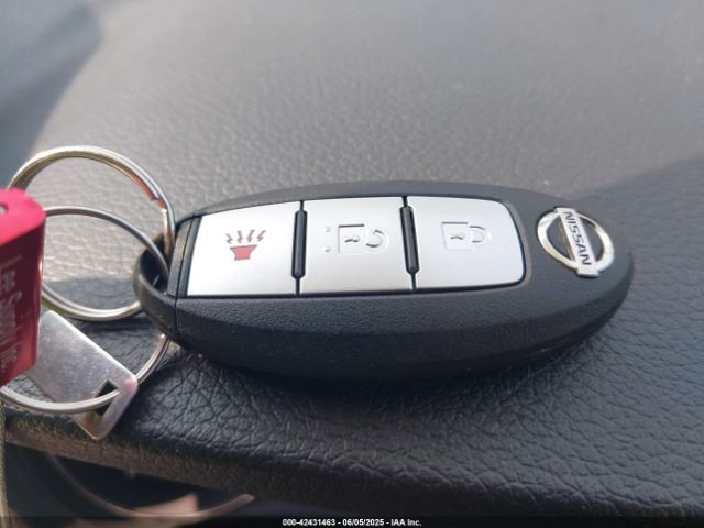 KNMAT2MV8FP567490 Nissan 2015