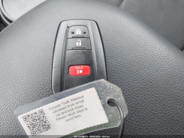 2T3W1RFV5RW323595 Toyota Rav4 Xle