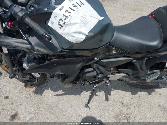 2024 KAWASAKI EX650 ML5EXER18RDAD5376 Photo 8