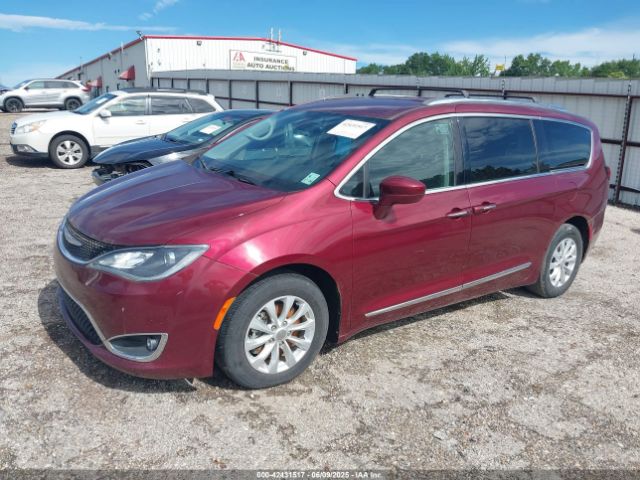 2018 CHRYSLER PACIFICA 2C4RC1BG2JR120842 Photo 1