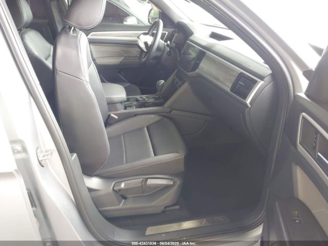 2023 VOLKSWAGEN ATLAS CROSS SPORT 1V2HE2CA0PC222291 Photo 4