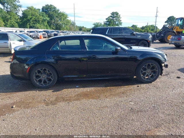 2C3CCABG9HH661686 Chrysler 2017