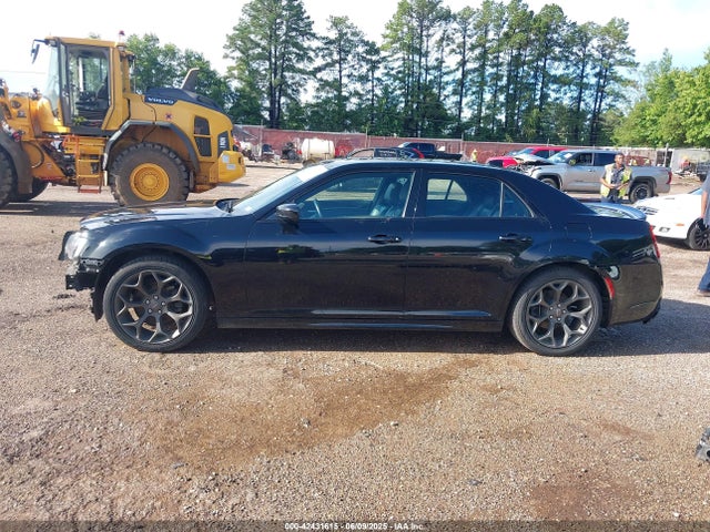 2C3CCABG9HH661686 Chrysler 2017