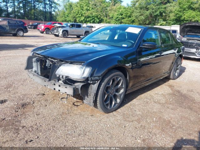 2017 CHRYSLER 300 2C3CCABG9HH661686 Photo 1