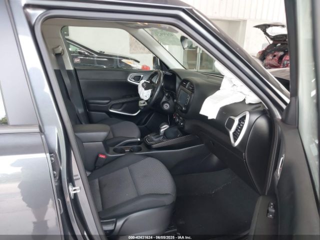 2020 KIA SOUL KNDJ23AU2L7726150 Photo 4