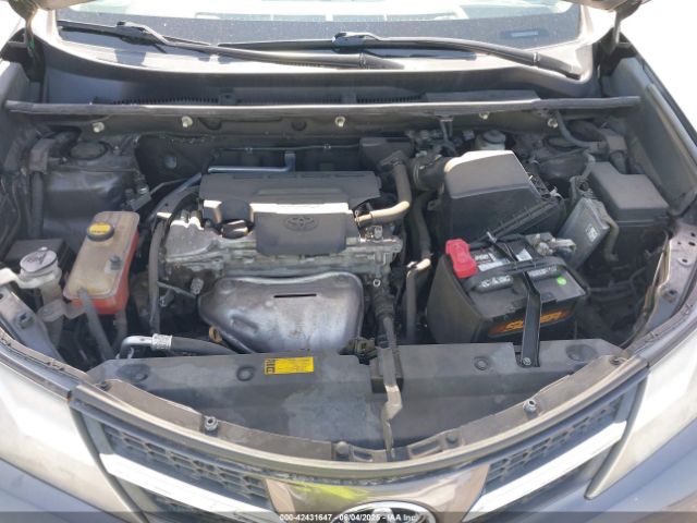2T3WFREV1FW173323 Toyota Rav4 Xle