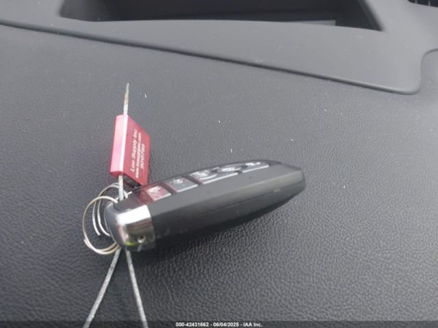 5LM5J7XC5NGL07327 Lincoln gtdi