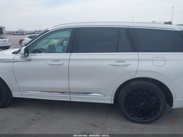 5LM5J7XC5NGL07327 Lincoln gtdi