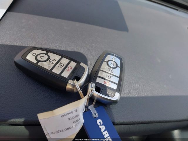 2021 FORD EXPLORER 1FMSK8DH2MGB20487 Photo 10
