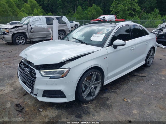2019 AUDI A3 WAUGUGFF4KA093705 Photo 1