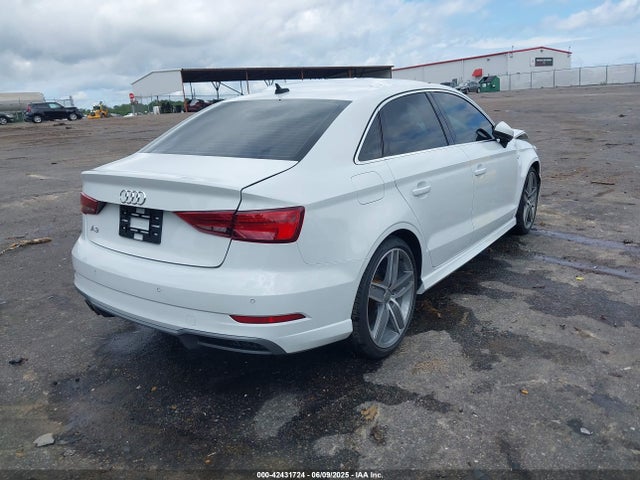 2019 AUDI A3 WAUGUGFF4KA093705 Photo 3