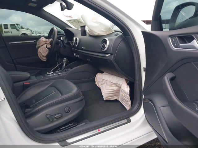 2019 AUDI A3 WAUGUGFF4KA093705 Photo 4