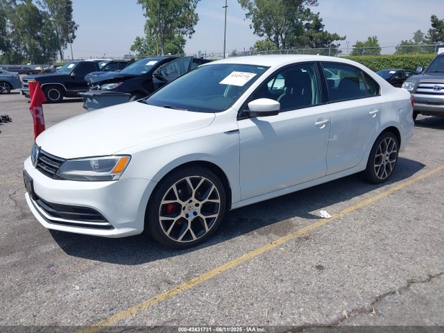 3VWD17AJ7FM356897 Volkswagen 2015