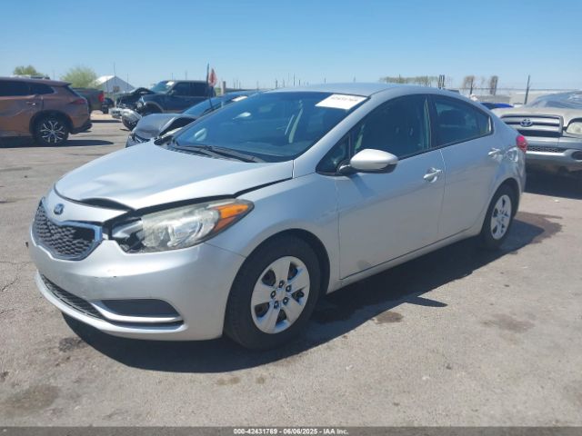 KNAFK4A69G5550404 KIA FORTE LX