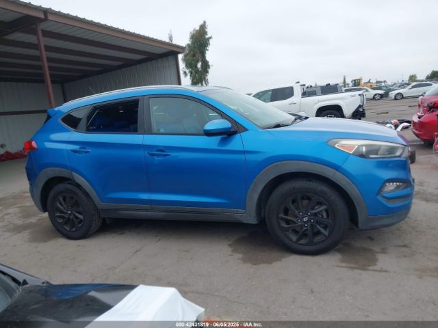 KM8J33A40GU077996 Hyundai 2016