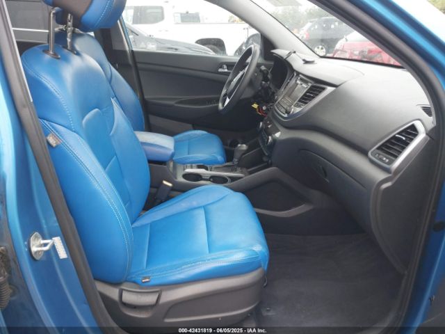 KM8J33A40GU077996 Hyundai 2016