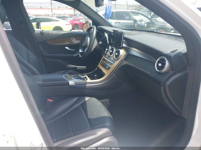 WDC0G4JB5JV067629 Mercedes-Benz m274
