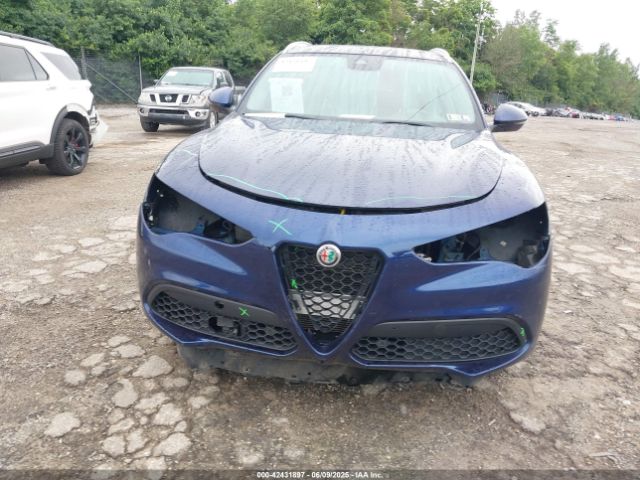 ZASPAKBN5K7C58905 Alfa Romeo Stelvio Ti Lusso Awd