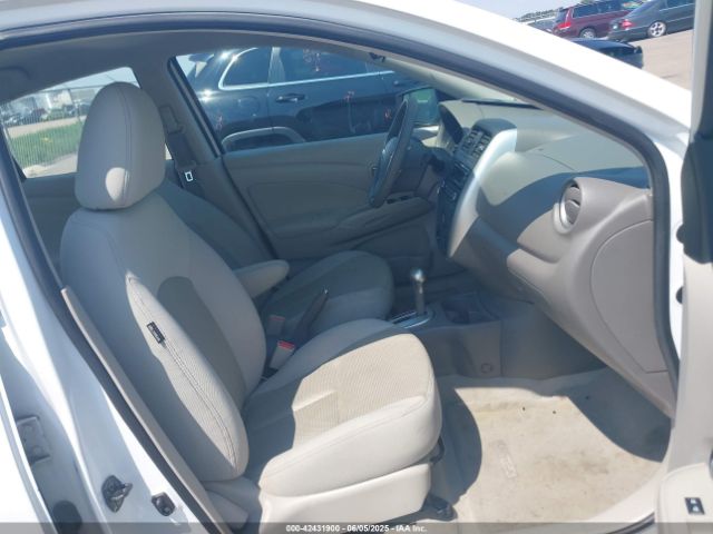 3N1CN7AP4FL904953 Nissan 2015