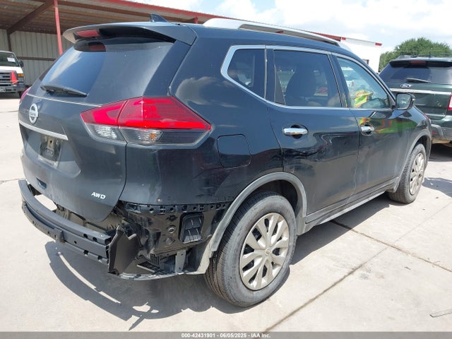 JN8AT2MV1HW003855 Nissan Rogue